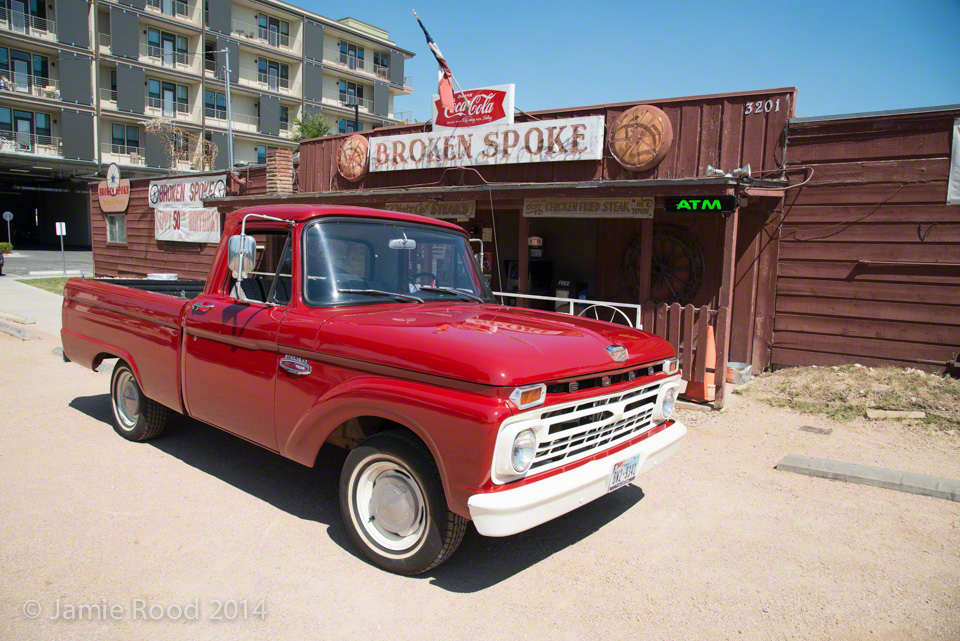 66 Ford at Broken Spoke - 027